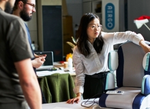 行動不便，是社會的設計有Bug：拿下英國創業家獎的姿勢調整椅 Aergo
