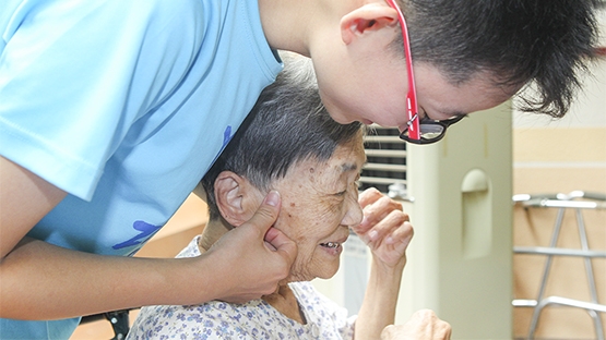 照顧「鬆綁」　讓安養院不再可怕