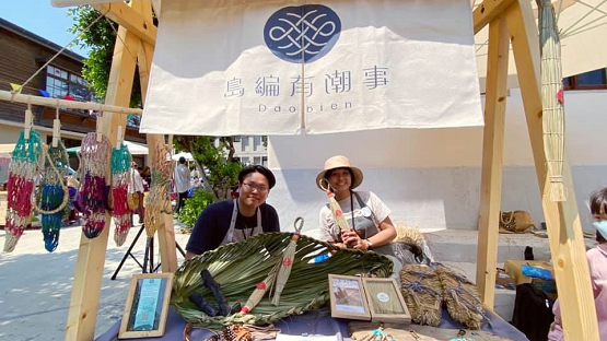 用自己的方式靠近海——澎湖女孩洪瑀蓁，踩著草鞋回到家鄉