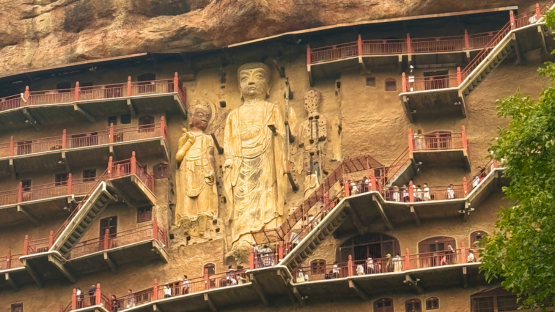 懸崖佛寺，麥積山石窟
